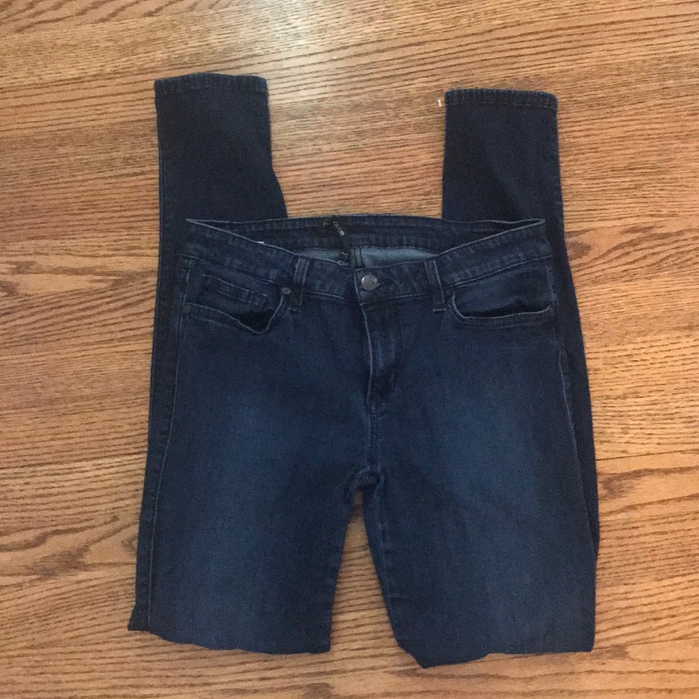 Joe jeans. Dark blue wash. Size 29.